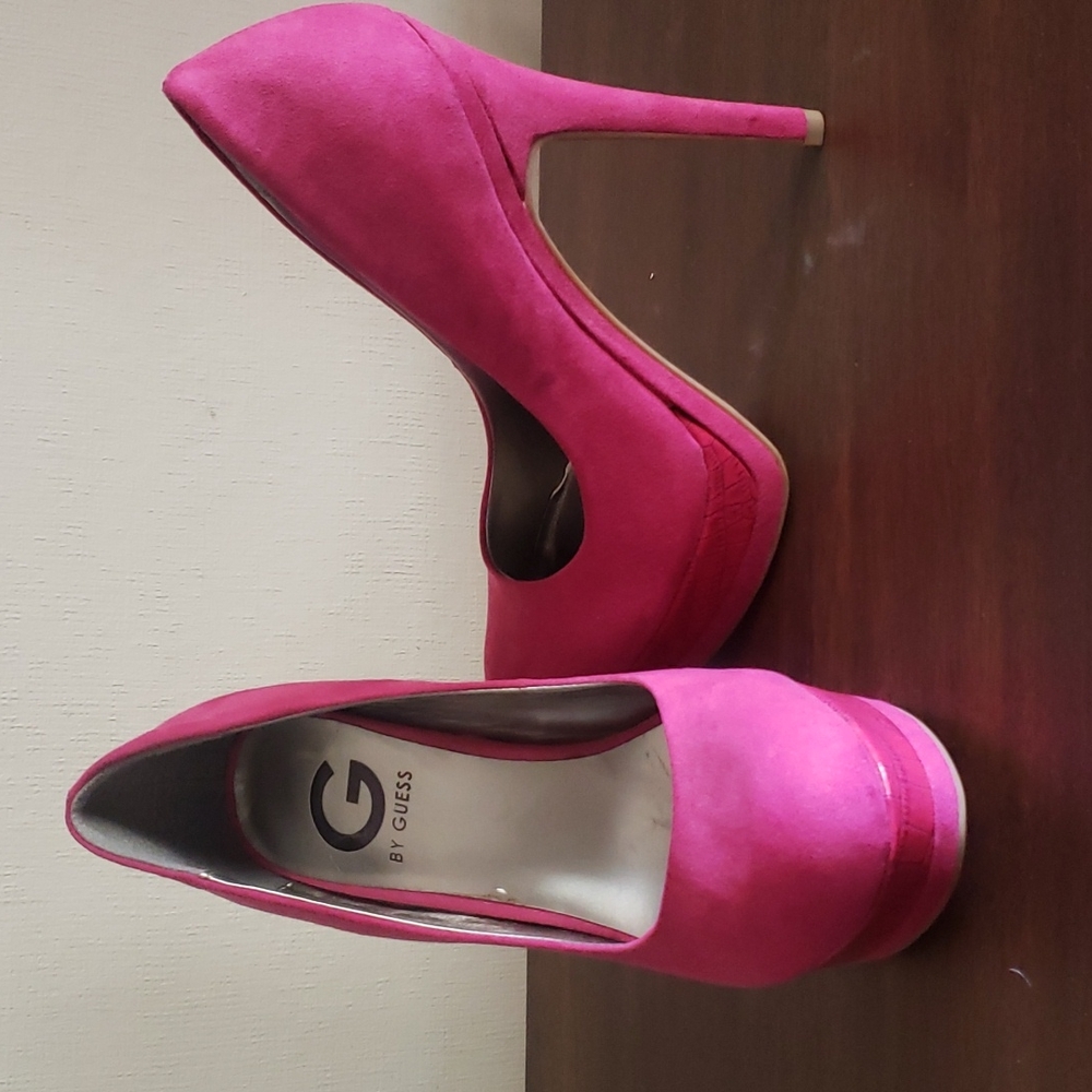 NEVER WORN